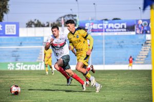 Sem torcida, Águia só empata com Briosa em 1 a 1 no Martins Pereira!