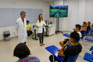 Faculdade UNITAU abre concurso com 21 vagas para professores em três cidades da RM Vale