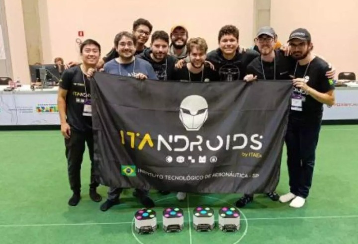 É ouro! ITA conquista Liga de Futebol Robótico na RoboCup 2025 em Salvador