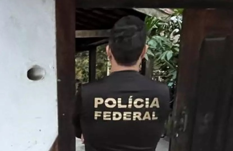 PF deflagra operação contra crimes ambientais e fundiários no Litoral Norte