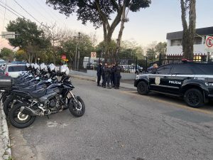 Ação policial em São José prende suspeitos por tráfico em telhados na zona sul