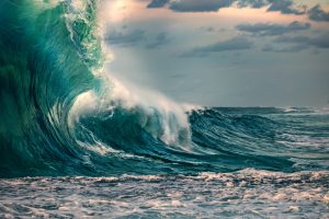 Litoral Norte tem alerta de ressaca marítima com ondas de 2,5 m