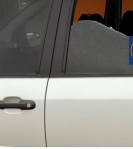 Jovem de 21 anos é morto a tiros dentro de carro em movimento em Caçapava