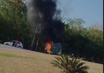 Mulher é morta a tiros em Jacareí na tarde desta segunda-feira (8); homem foi preso com armas após o crime em Guararema.
