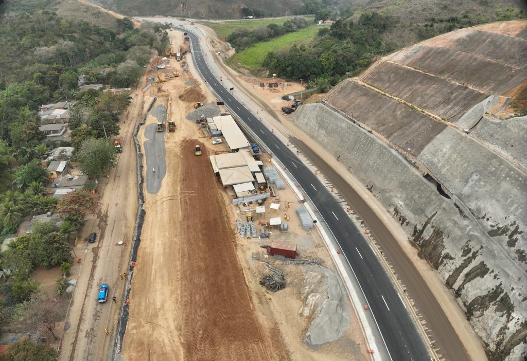 Nova Serra das Araras atinge 43% de avanço nas obras
