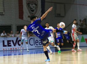 Fora de casa, São José Futsal perde para Cascavel por 5 a 0 pela LNF