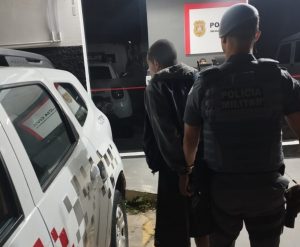 Tráfico de drogas em Caraguatatuba: homem é preso pela PM