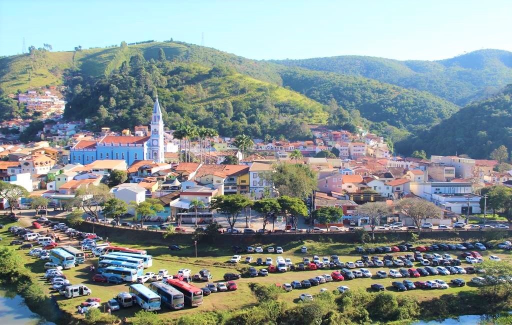 Oktobeer Roça 2025: Rock, boteco e cerveja artesanal tomam conta de Paraibuna 