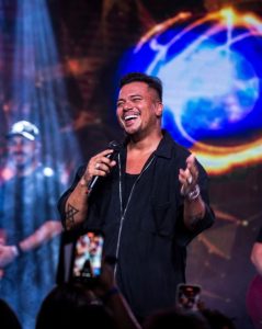 Sorriso Maroto faz show ao ar livre em Caraguatatuba nesta sexta-feira
