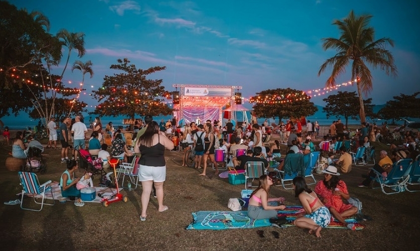 Navegar Experience agita Caraguatatuba com esportes náuticos e música neste domingo