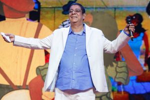 Zeca Pagodinho encerra turnê de 40 anos em São José dos Campos neste sábado