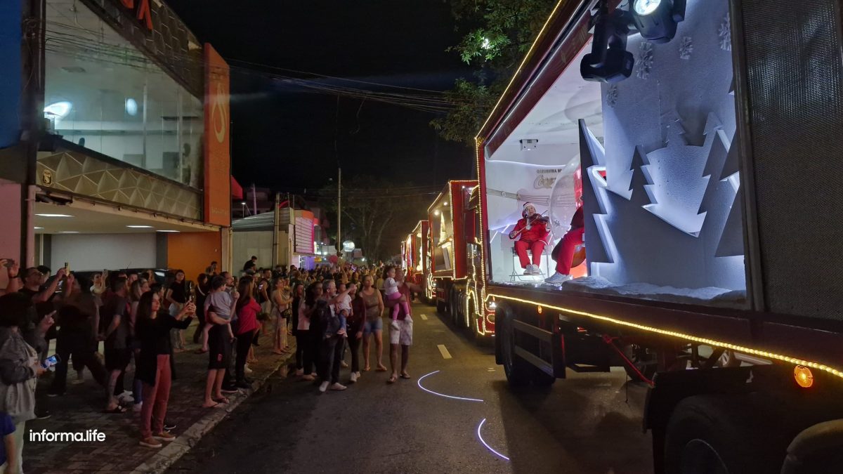 Carreata da Coca-Cola percorre ruas de São José dos Campos