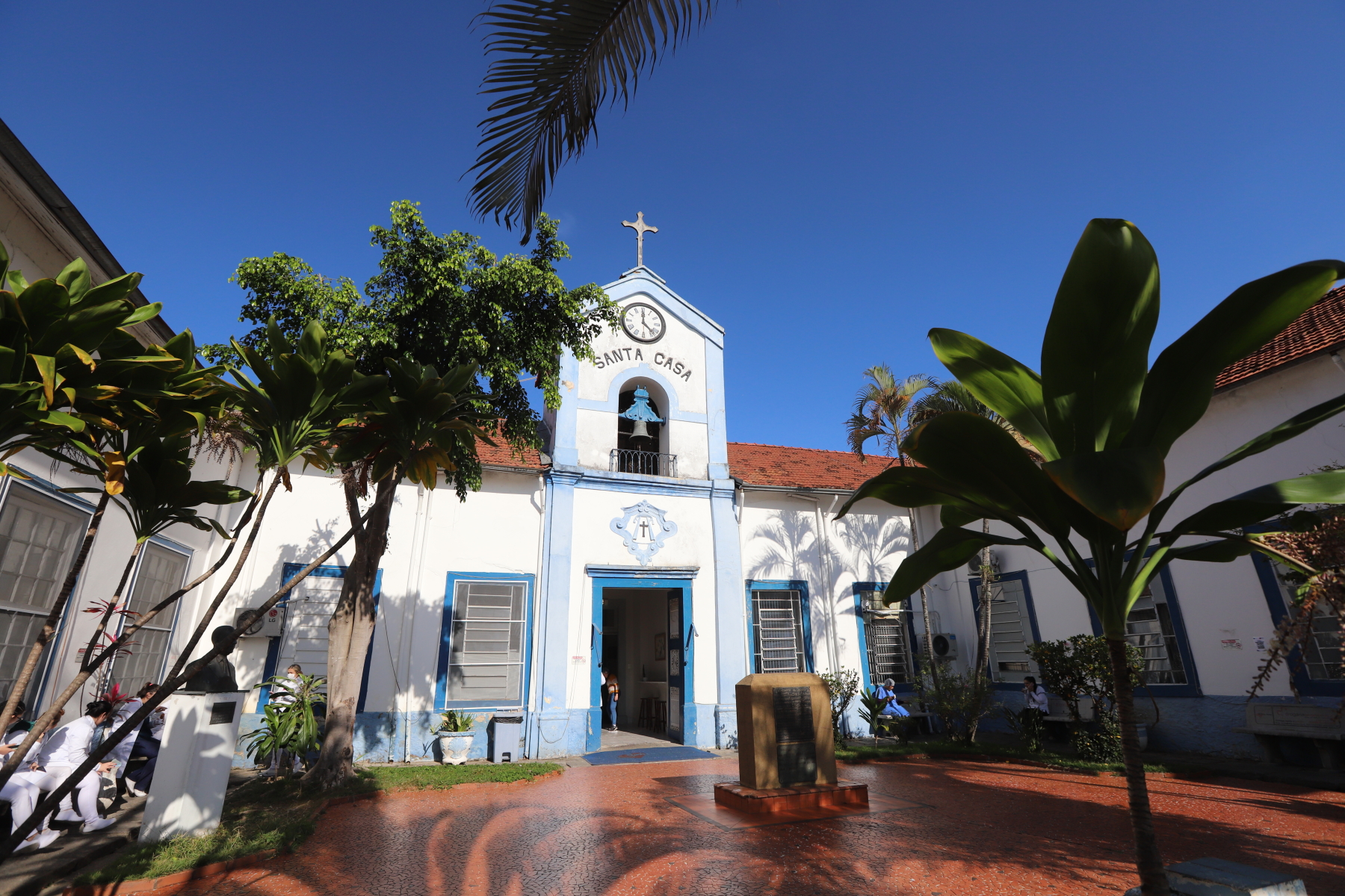 Santa Casa de Jacareí amplia estrutura com 9 novos leitos de clínica médica 
