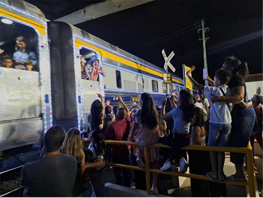 Trem de Natal leva magia aos trilhos do Vale do Paraíba em dezembro