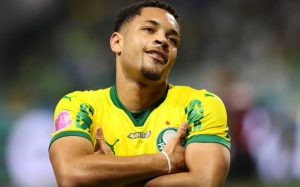 Vitor Roque e Casemiro na lista de Ancelloti para amistosos da Seleção!