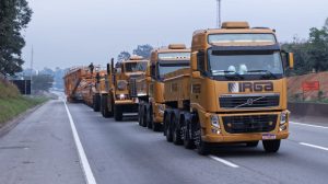 Transporte de carga especial inicia operação na Via Dutra nesta terça (25)