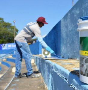 Martins Pereira avança nas obras e começa pintura das arquibancadas para a temporada 2026