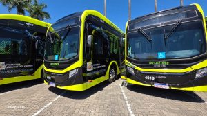 ônibus 100% elétrico