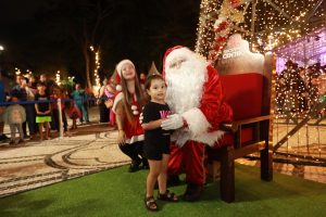 Papai Noel será recebido com festa, música e luzes em celebração no centro de SJC
