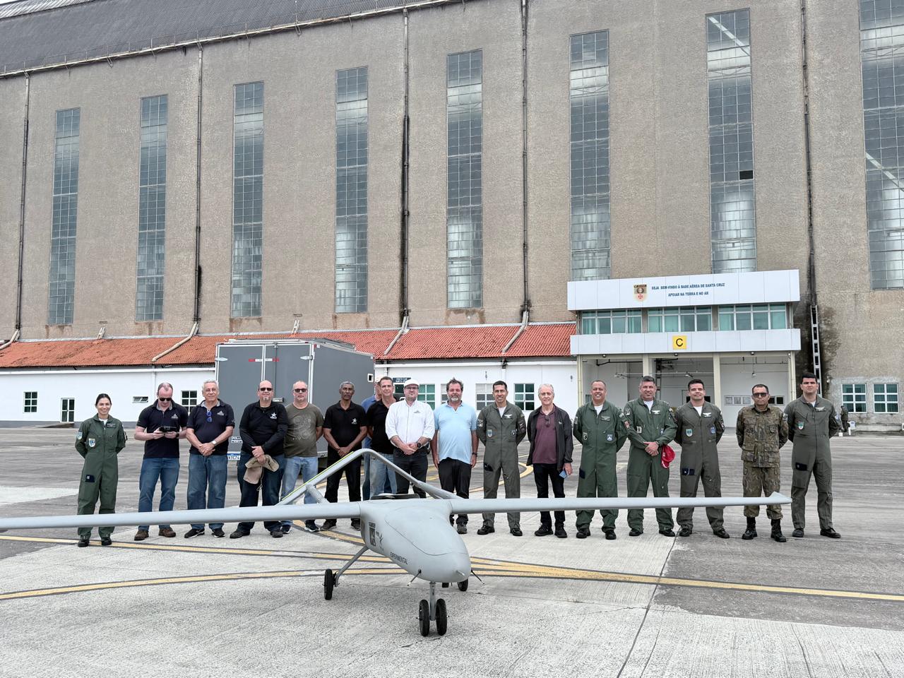Drone Albatroz Vortex realiza primeiro voo com turbina a jato brasileira