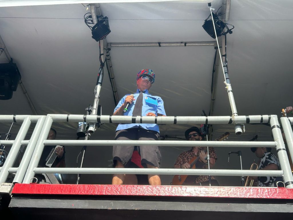 Com entrada gratuita, Bloco do Barbosa desfila duas vezes no Carnaval de São José dos Campos