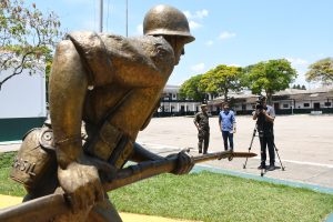 FPP 6854 - Gravação do programa no museu do 6º Batalhão de Infantaria Leve, em Caçapava. (Foto: Flávio Pereira)