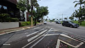 Risco ao atravessar Faixas comprometem segurança de pedestres e motoristas!