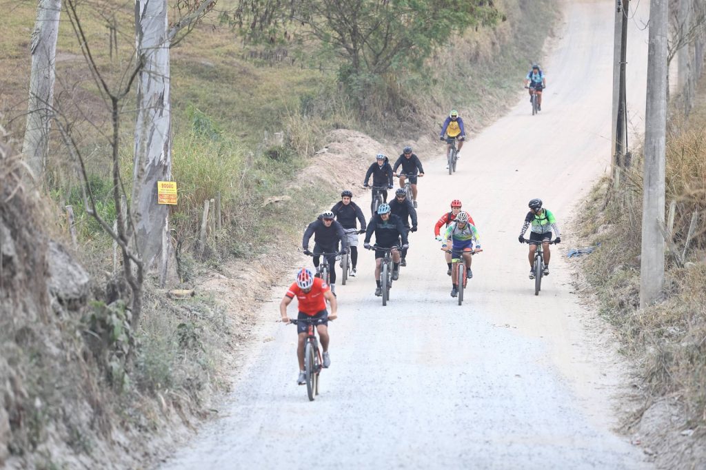 Trip Bike reúne ciclistas em percurso de 56 km entre São José dos Campos e São Francisco Xavier