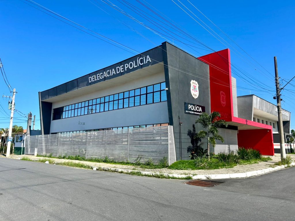 Homem é morto com espeto de churrasco em Lorena