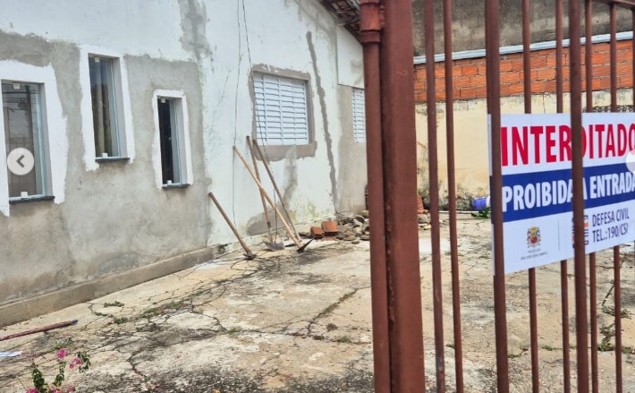 Prefeito se solidariza e anuncia obra, moradores pedem auxílio efetivo!