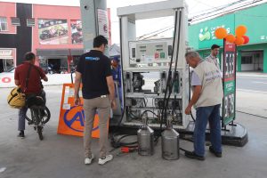 Procon monitora preços de combustíveis em São José e Jacareí perante tensão no Oriente Médio