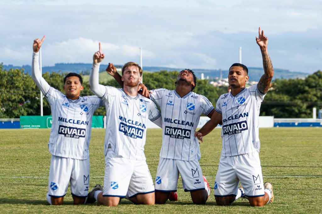 Taubaté venceu o São Bento por 3 a 2 no CIC e confirmou o rebaixamento do time sorocabano