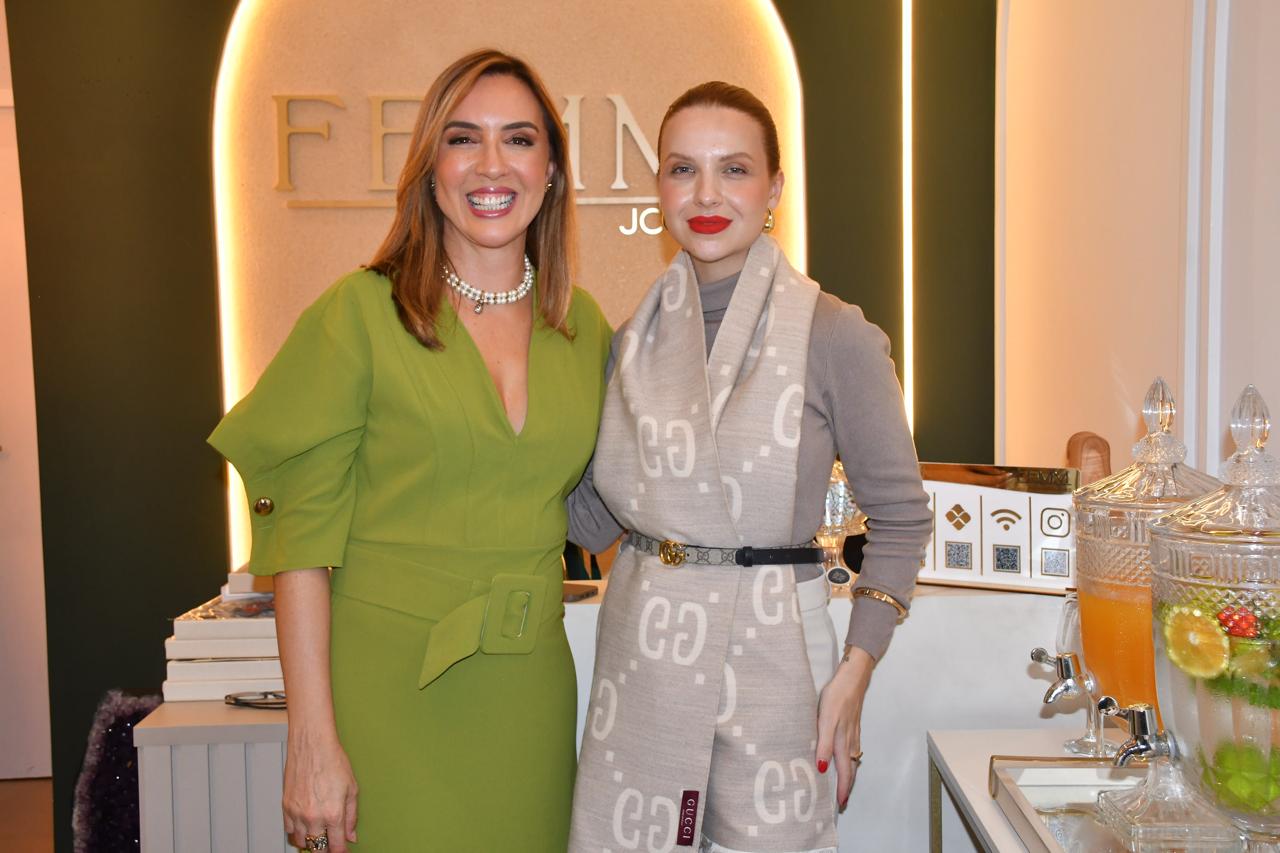 Elizângela Faria e Stefani Barbosa