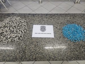 Mais de 3 kg de entorpecentes foram apreendidos em operação em SJC