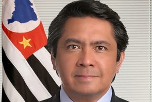 Senador da República com CNH vencida em carro sem placa foge de abordagem da PM na zona norte de São Paulo