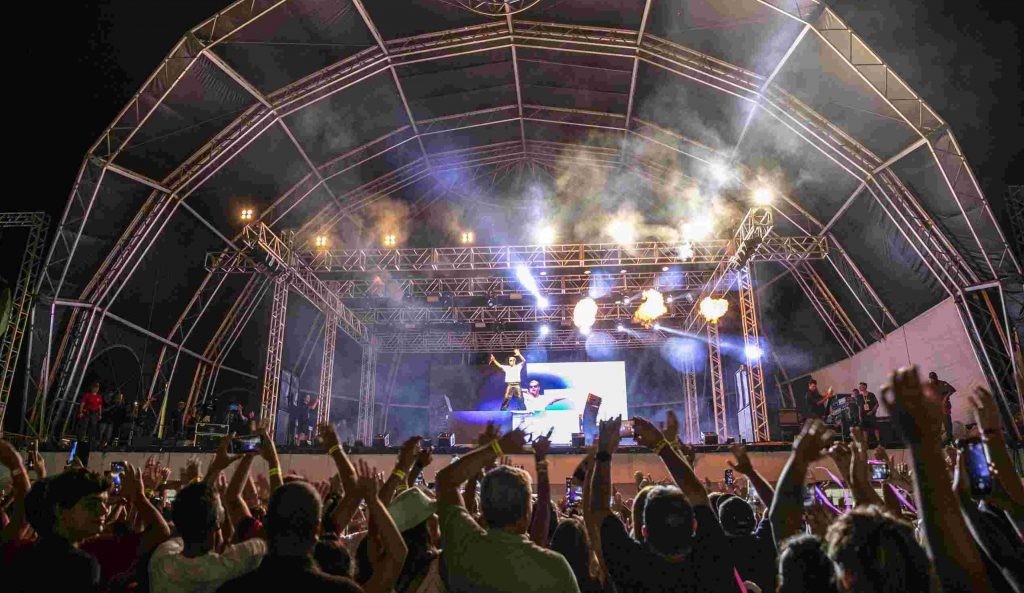 Justiça proíbe shows Caraguatatuba sem pagamento ao Ecad