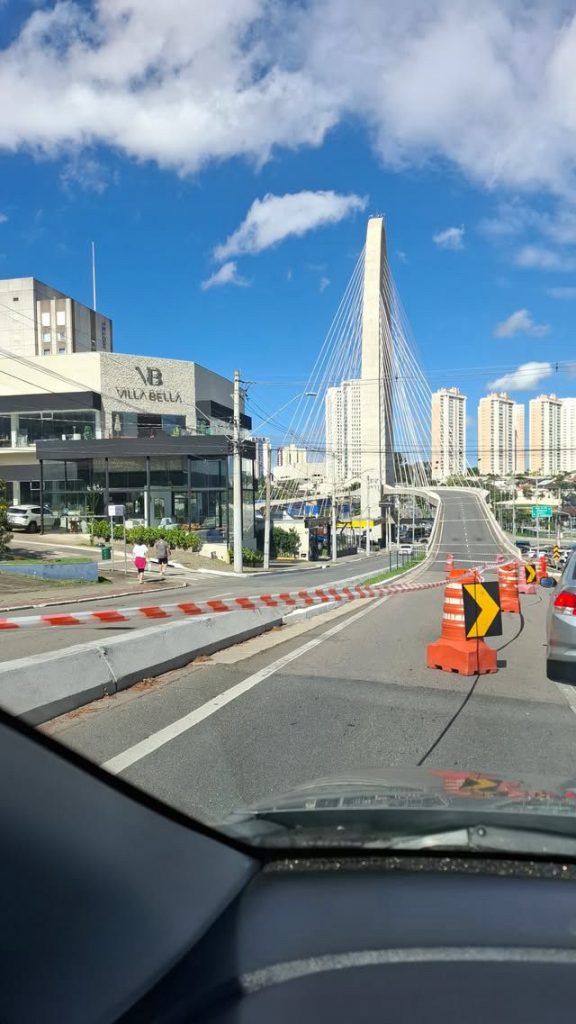 Pista superior da Ponte Estaiada é interditada novamente neste sábado para conclusão de manutenção em São José dos Campos