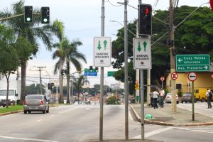 Cidade amplia sistema e já tem mais de 70% dos semáforos conectados ao CSI