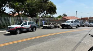 Suspeito de homicídio foi preso após investigação sobre corpo carbonizado em veículo