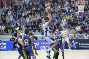 São José sofre virada no fim para o Mogi e decepciona torcida no Linneu!