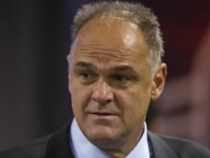 Luto no esporte mundial: Morre Oscar Schmidt, maior nome do basquete brasileiro, aos 68 anos