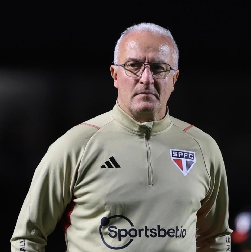 Dorival Júnior retorna ao São Paulo para sua terceira passagem como treinador