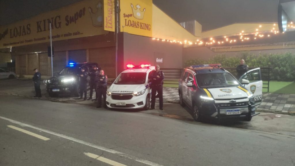 Operação da GCM interditou sete estabelecimentos comerciais em diferentes bairros de Jacareí.