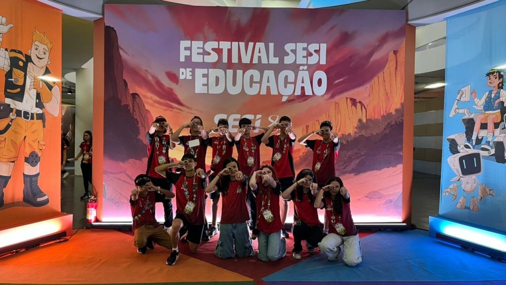 Equipe de São José dos Campos representará o Brasil em campeonato internacional de robótica