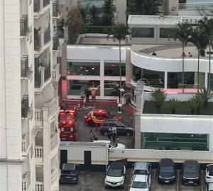 Corpo de Bombeiros atua em incêndio registrado em apartamento no Jardim Esplanada, em São José dos Campos