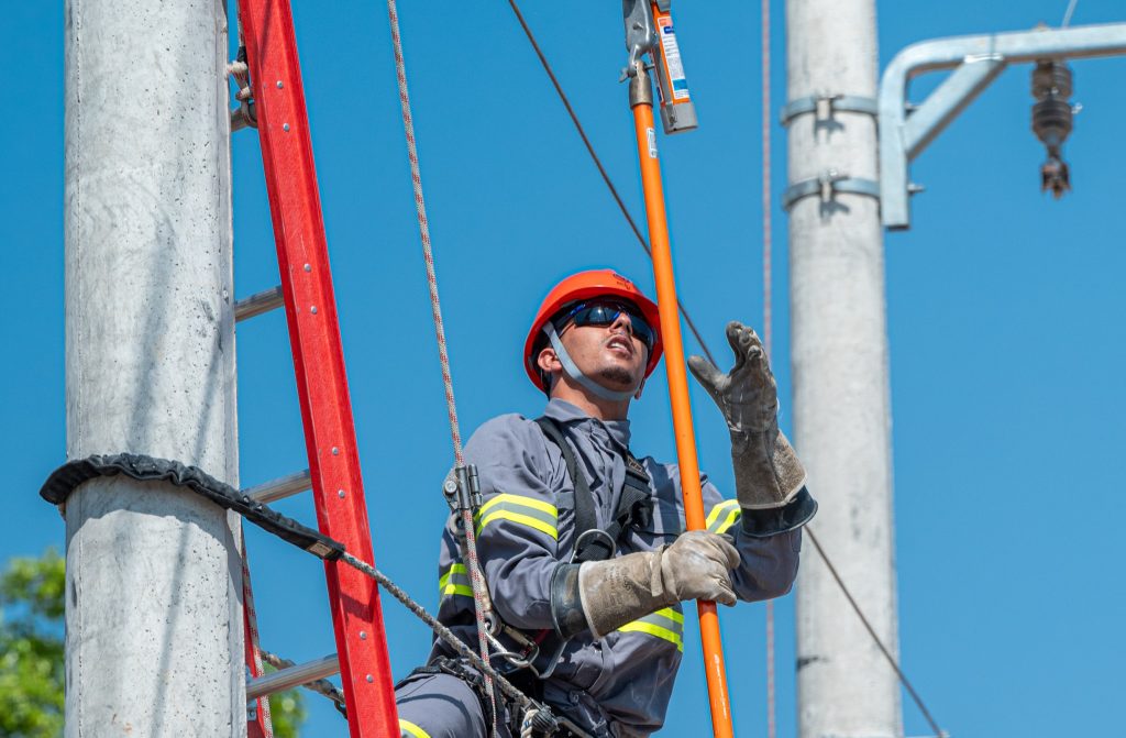 Oportunidade gratuita: Inscrições abertas para Escola de Eletricista em São José dos Campos