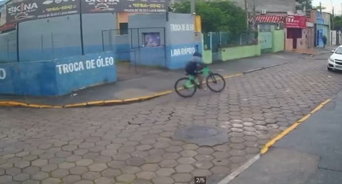 Idosa de 77 anos é assaltada a caminho da missa no centro de São Sebastião