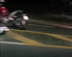 Motociclista morre após perder controle da moto e cair na SP-50, em São José