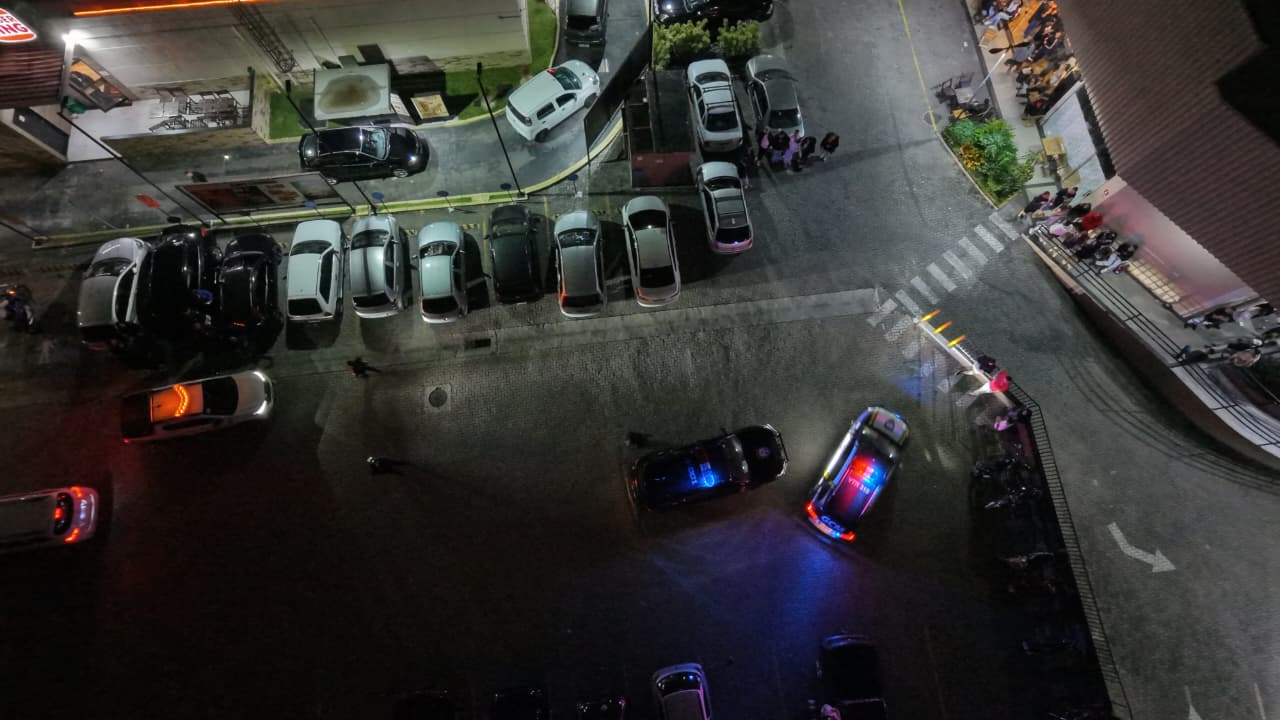 Operação interdita salão de festas e bar por irregularidades durante fiscalização em Jacareí
