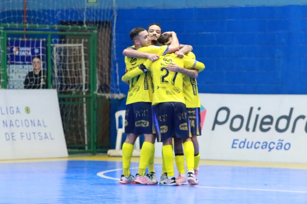 São José Futsal venceu o Umuarama por 5 a 2
